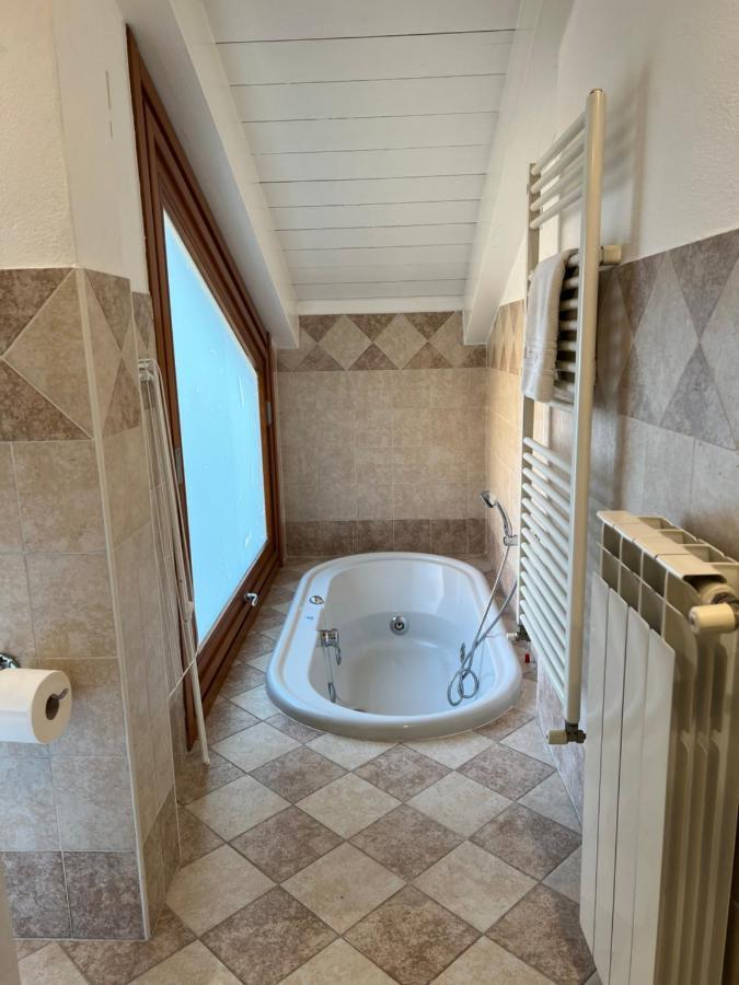Apartamento Sunshine Raggio Di Sole Milán Exterior foto