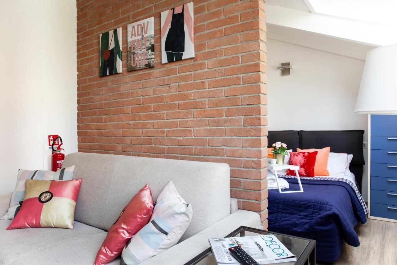 Apartamento Sunshine Raggio Di Sole Milán Exterior foto