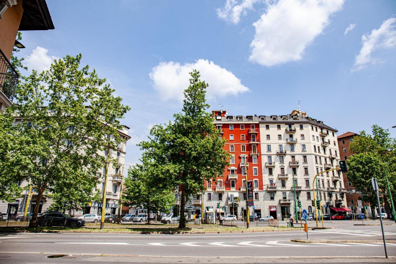 Apartamento Sunshine Raggio Di Sole Milán Exterior foto